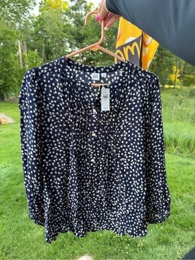 GAP Navy White Ditsy Floral Button-Front Blouse